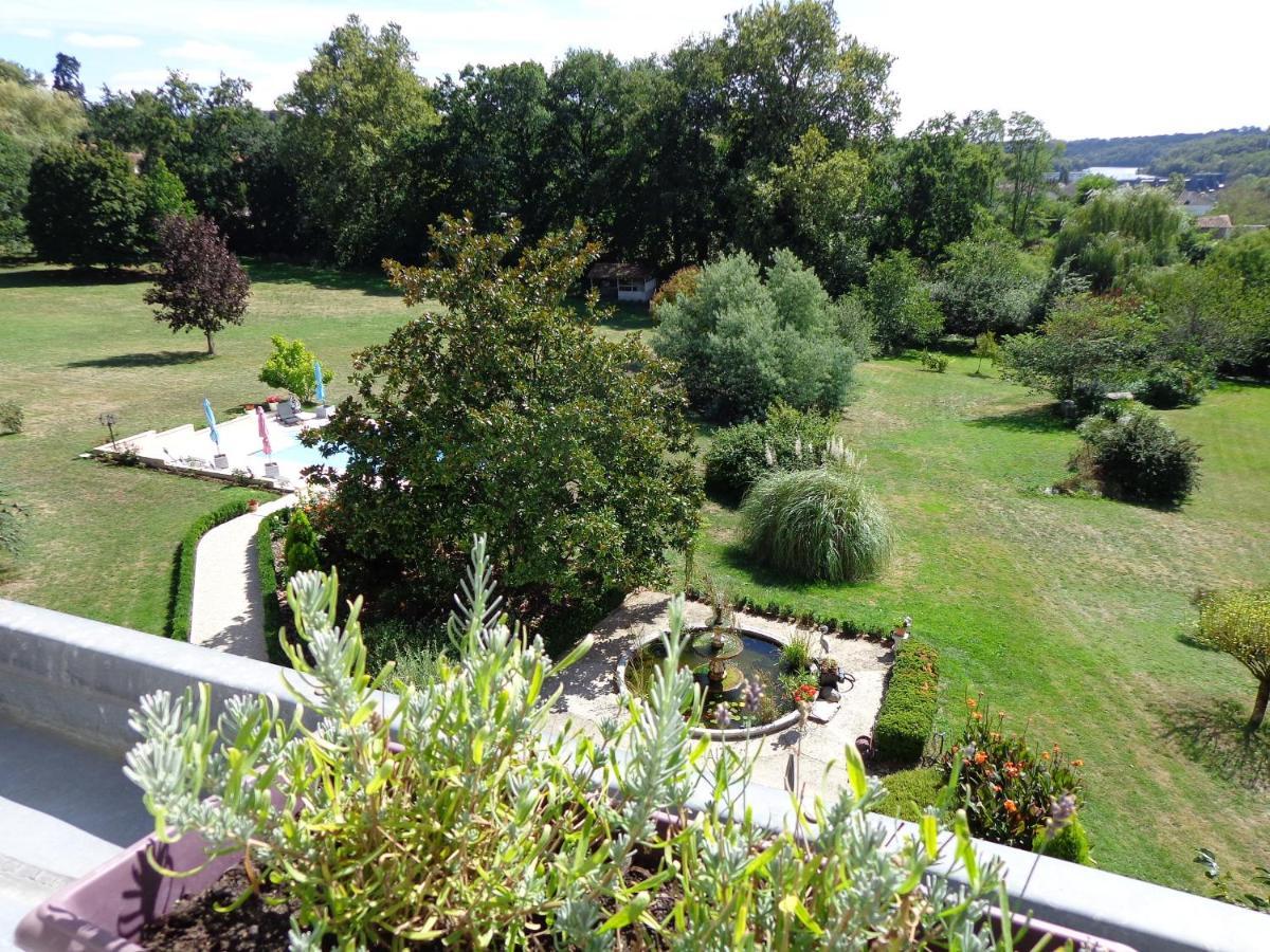 L'Isle-Jourdain La Maison Ribotteau住宿加早餐旅馆 外观 照片